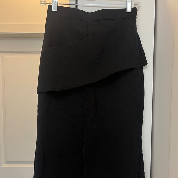 ALEXANDER MCQUEEN black pencil skirt with sash - Picture 2 of 10
